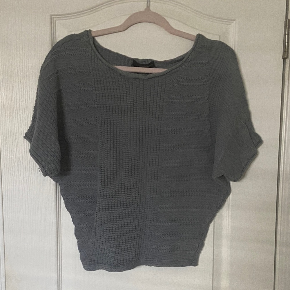 Women’s Short Sleeve Knit Sweater - Gray